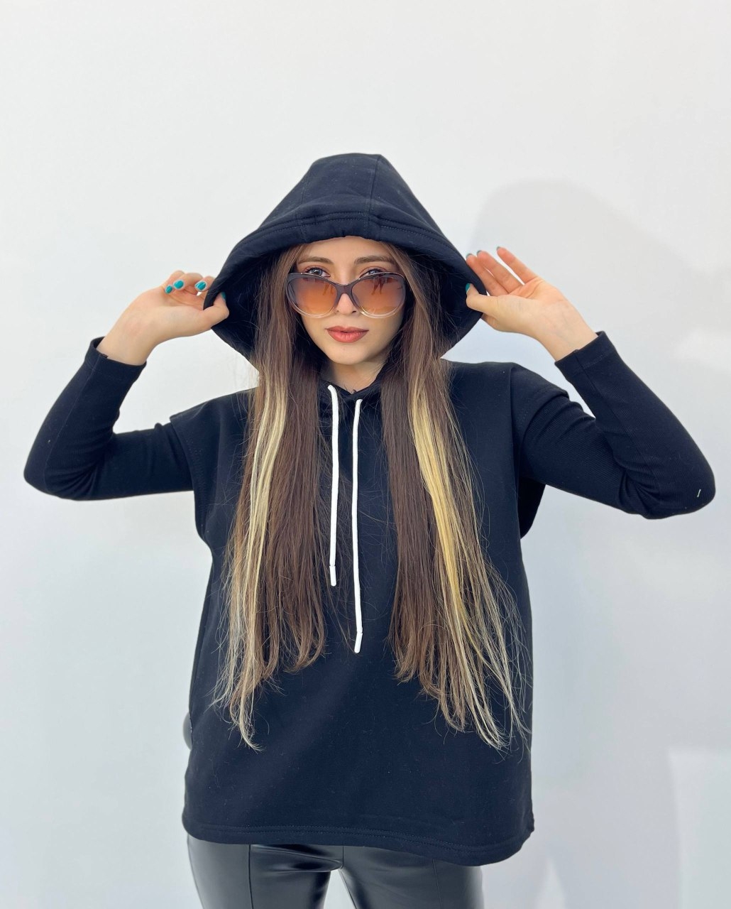 وست کلاه دار تو کرک وست کلاه دار تو کرک